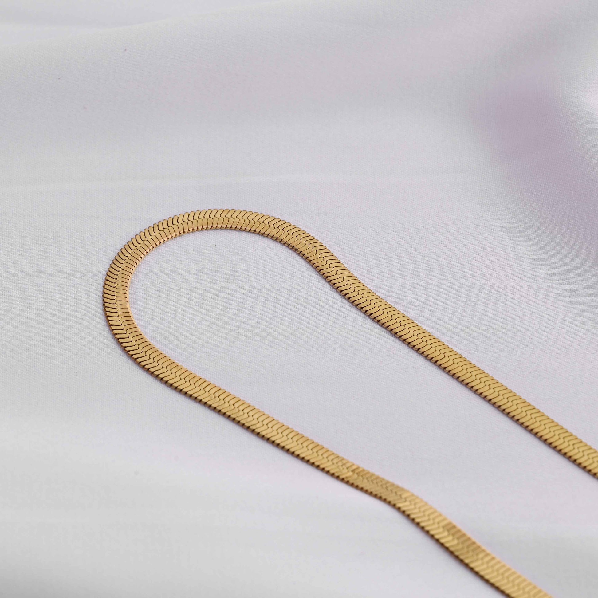 Gold snake chain