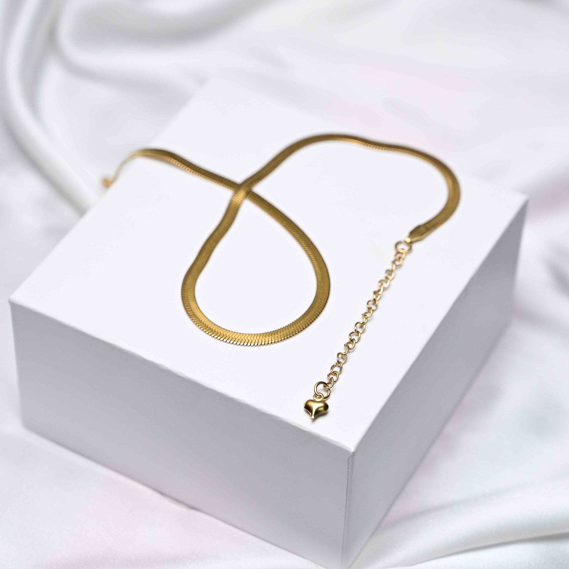 Gold snake chain