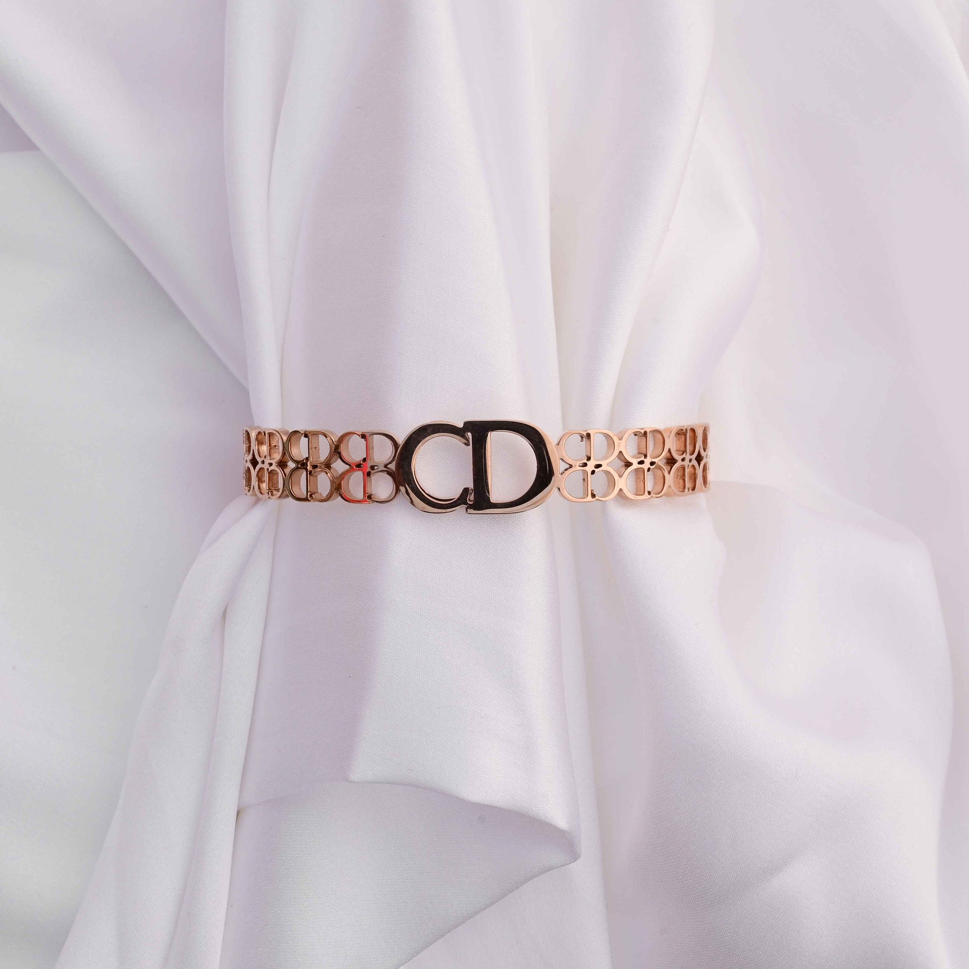 Christian Dior, Bangle Bracelet in Rose gold