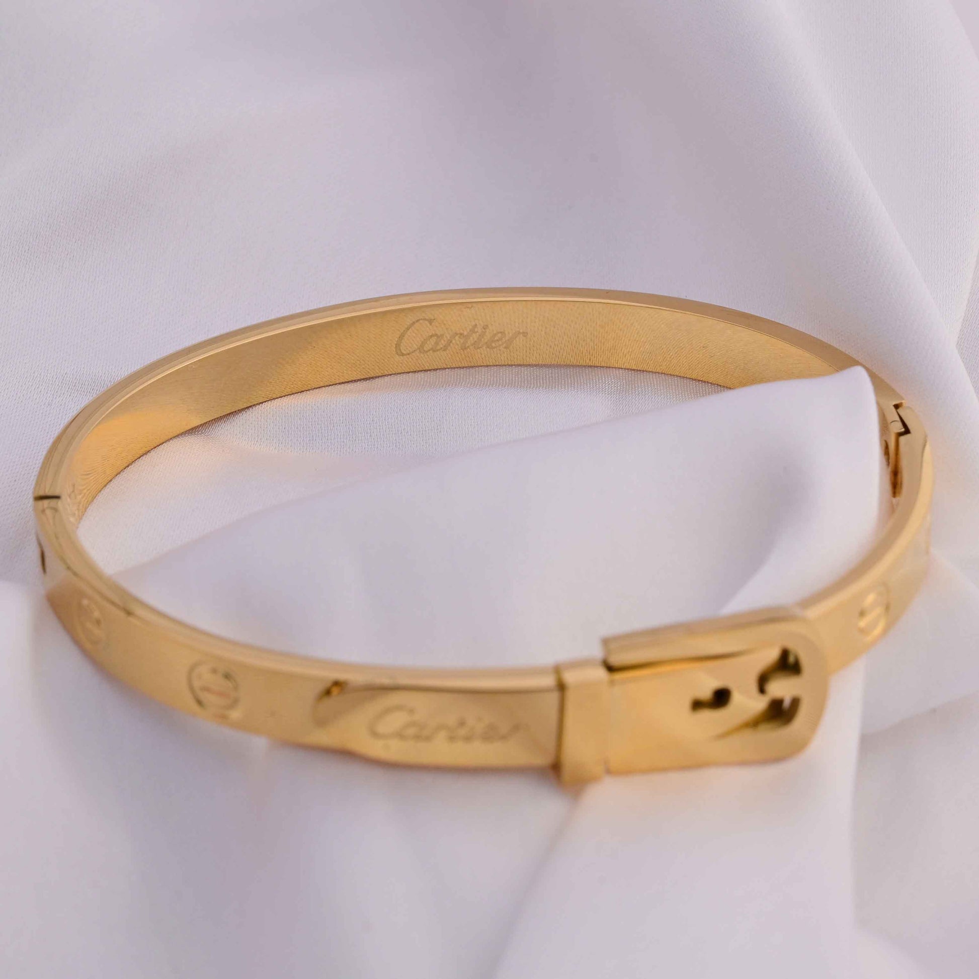 Cartier belt bangle bracelet in gold and rose gold