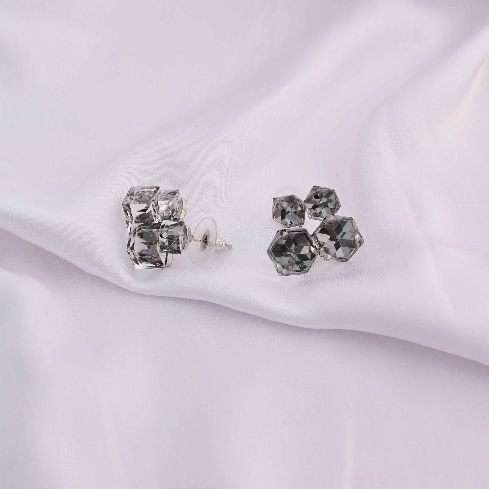 Crystal cubes in black earrings