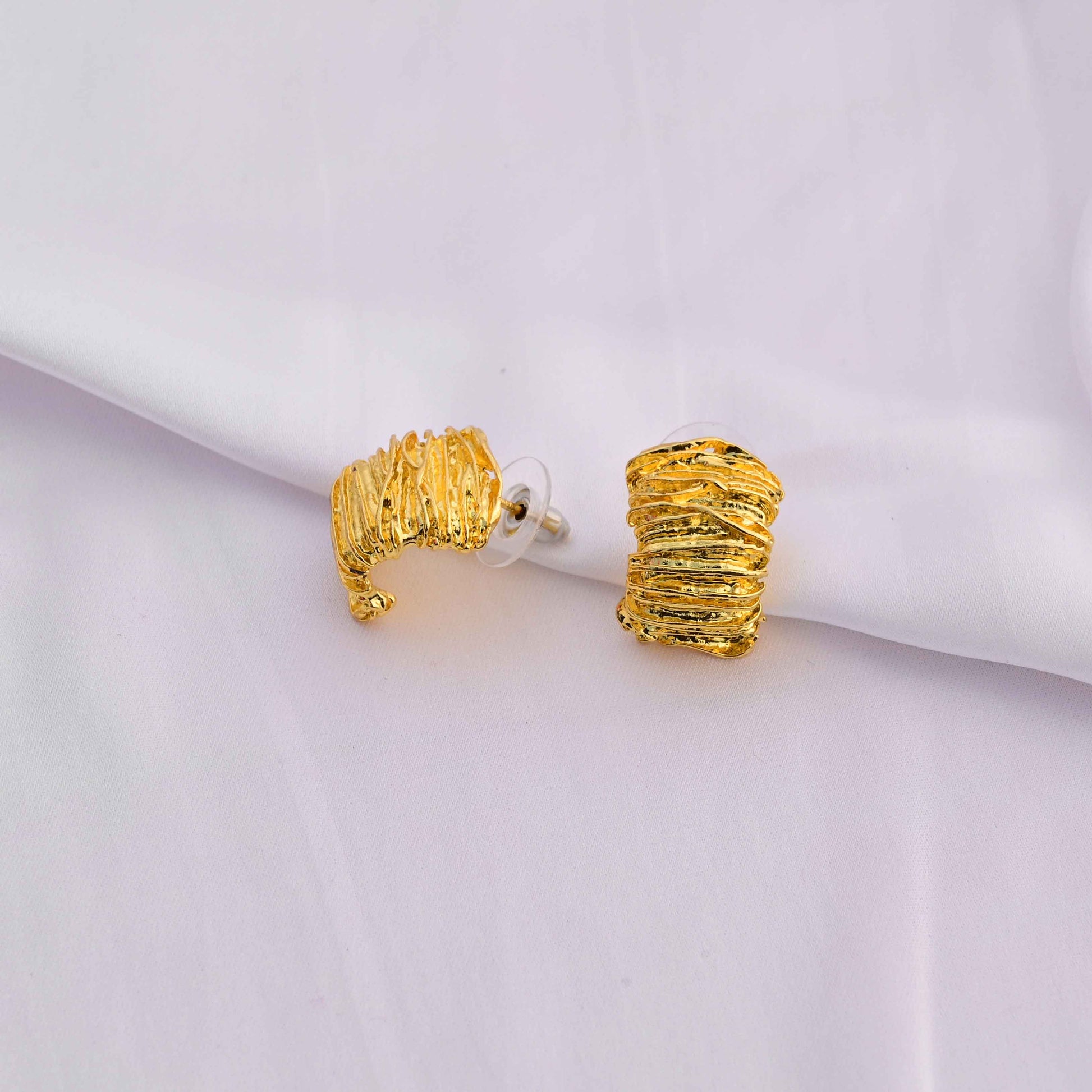 Ophelia earings Gold plated finish