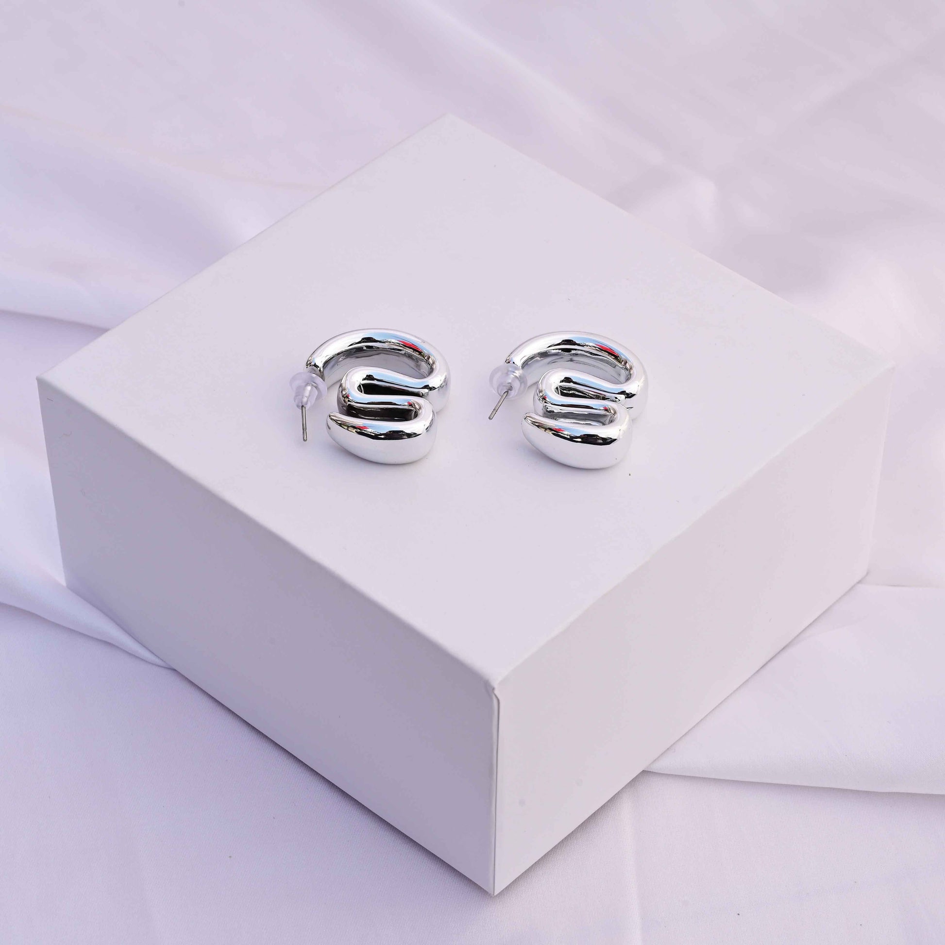 Silver swirl earrings