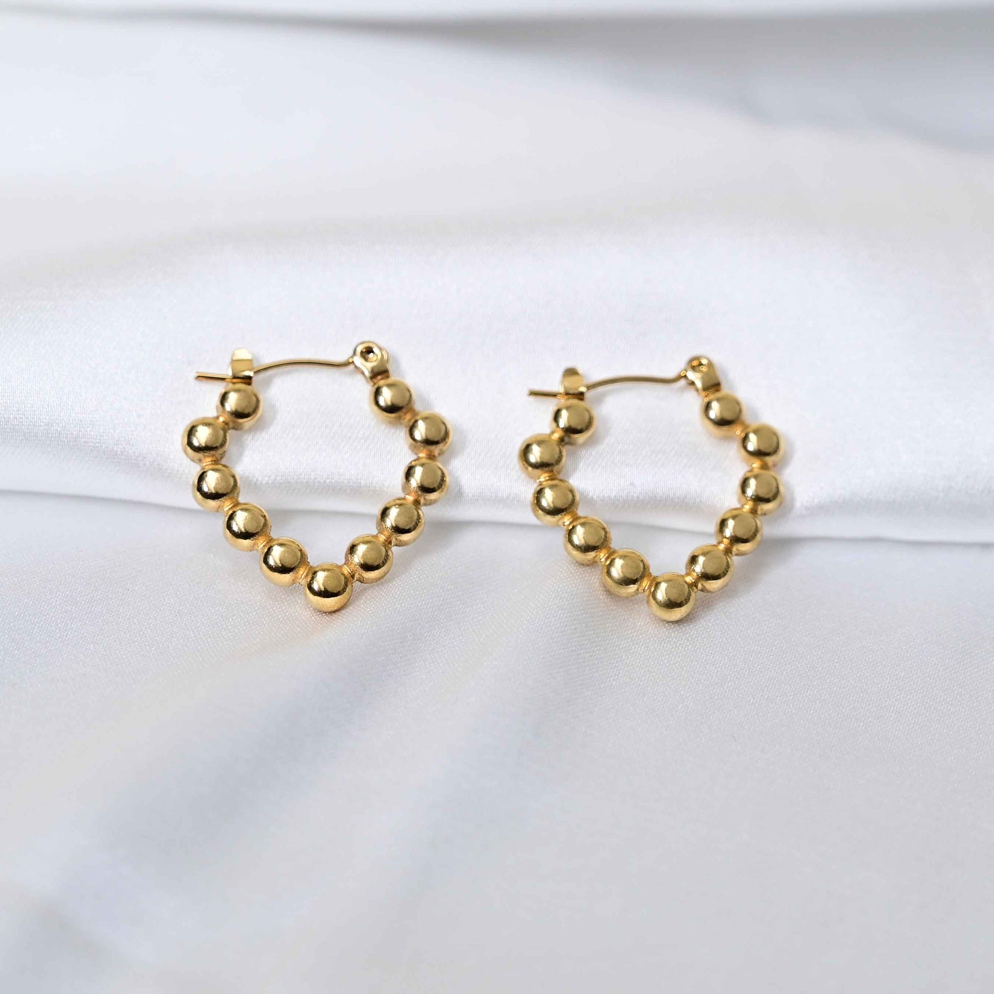 Gold dots earrings: Anti Tarnish jewellery