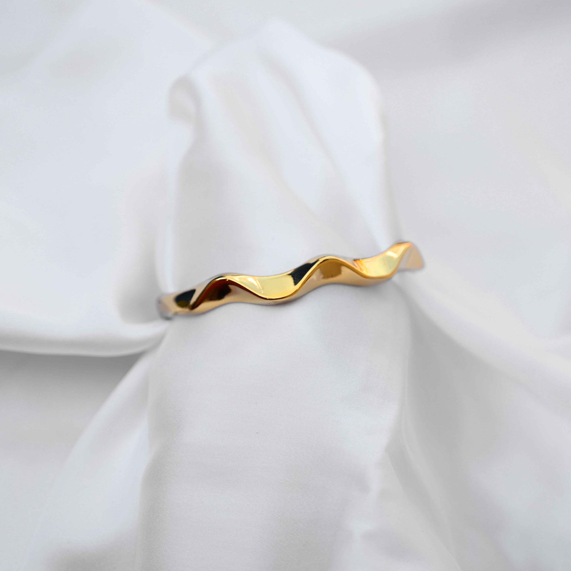 Wavy gold pattern bangle: Anti Tarnish jewellery