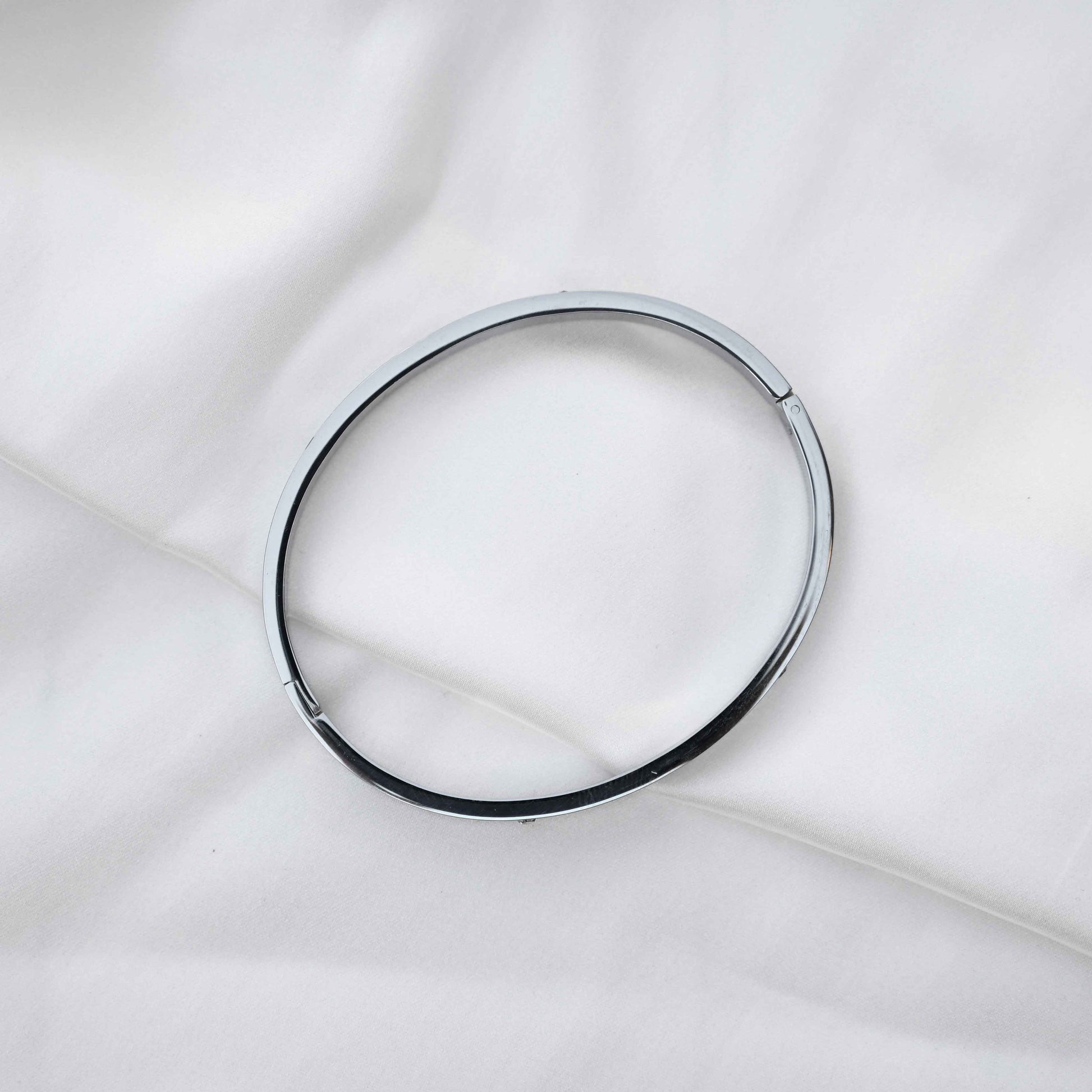 Cartier classic band in silver