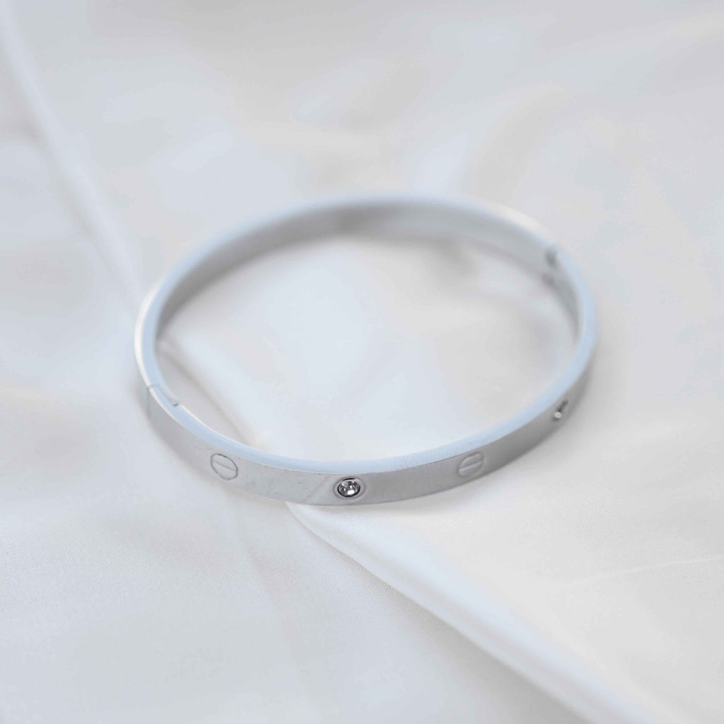 Cartier classic band in silver