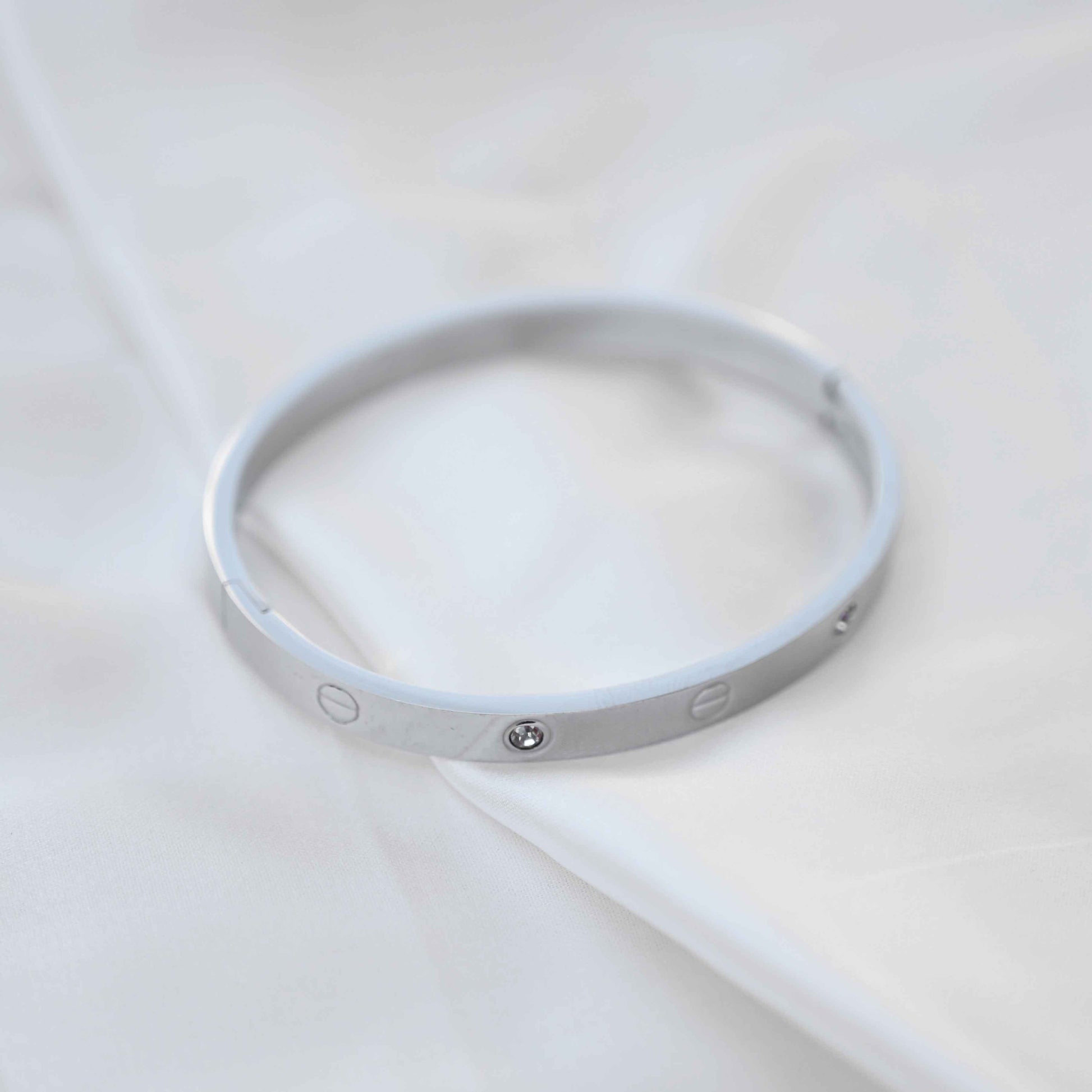 Cartier classic band in silver