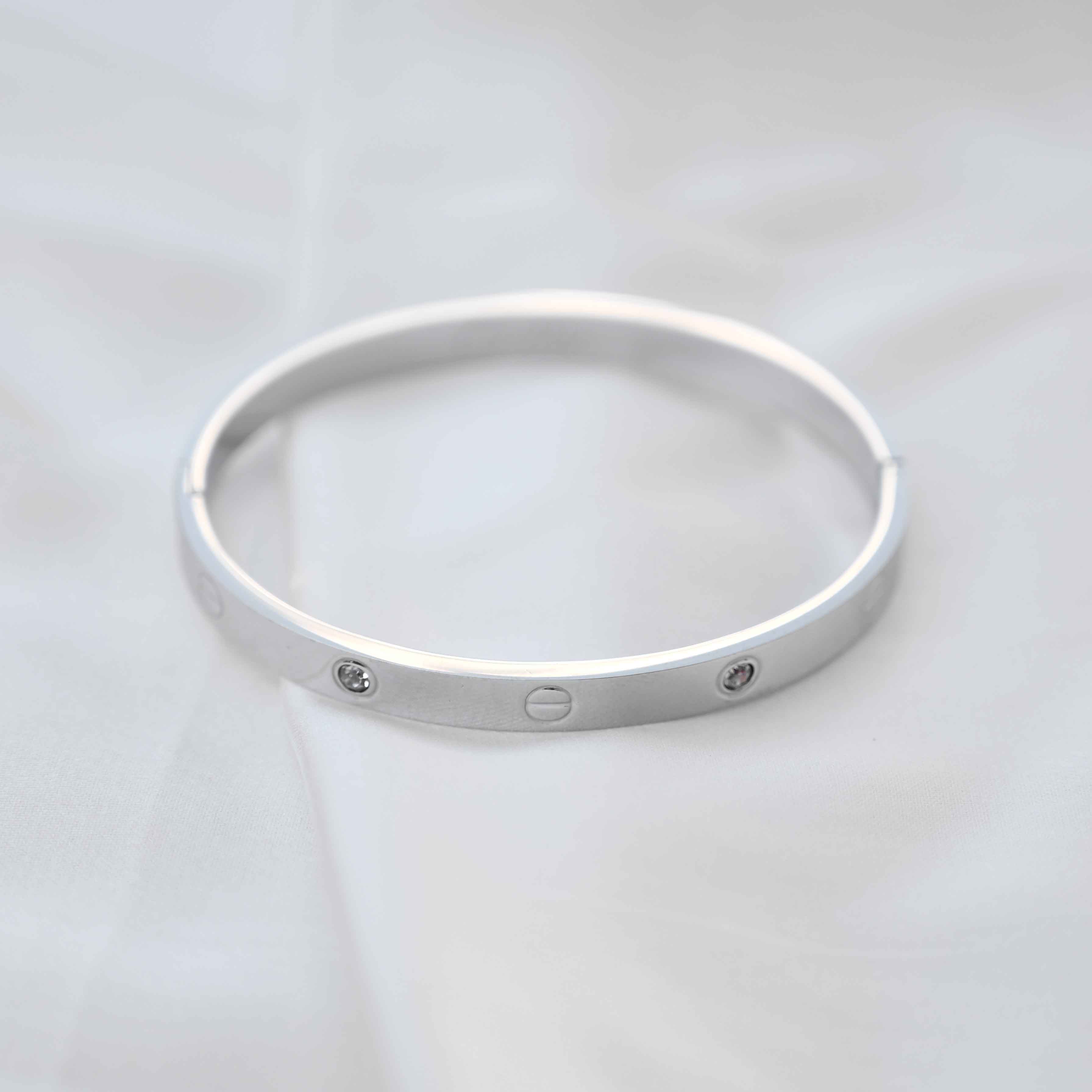 Cartier classic band in silver