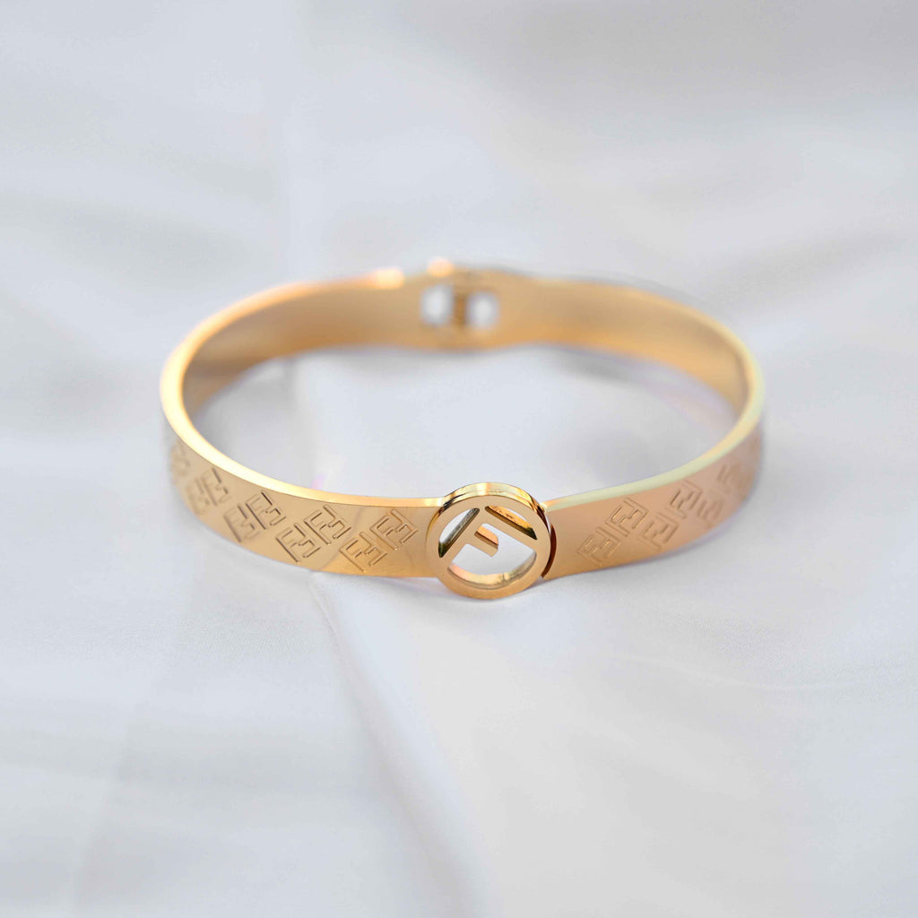 Fendi logo signature bracelet