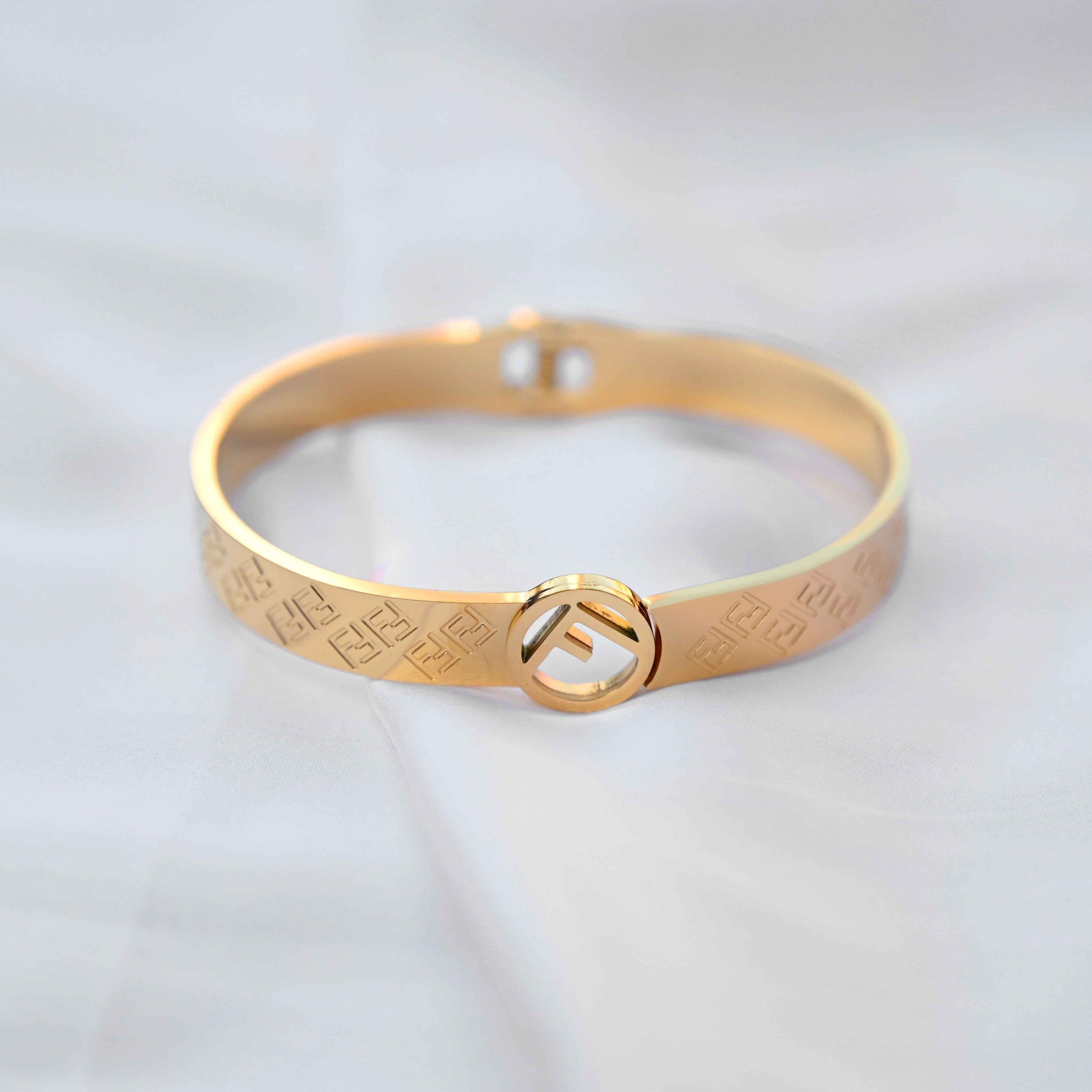 Fendi logo signature bracelet
