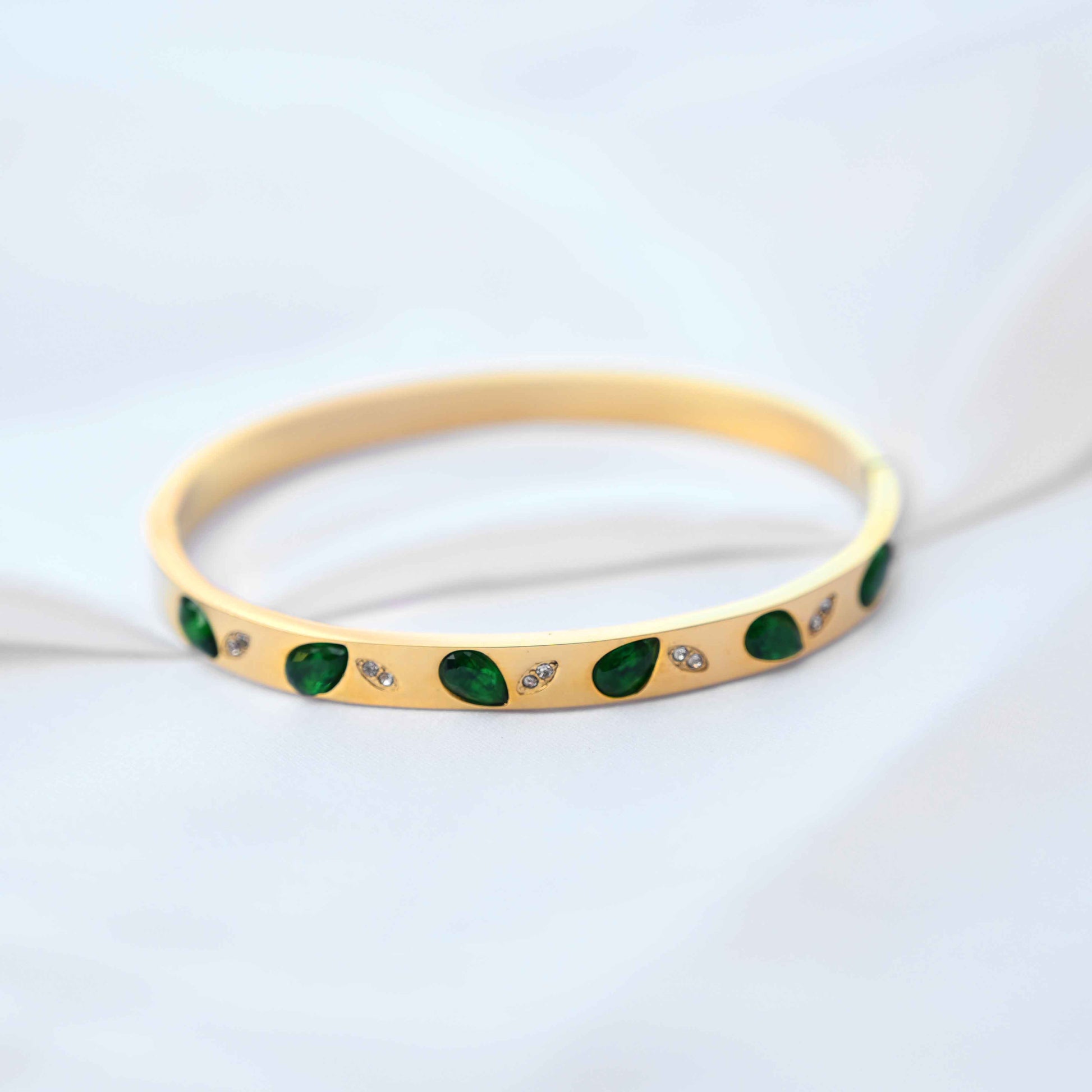 Crystal leaves bracelet