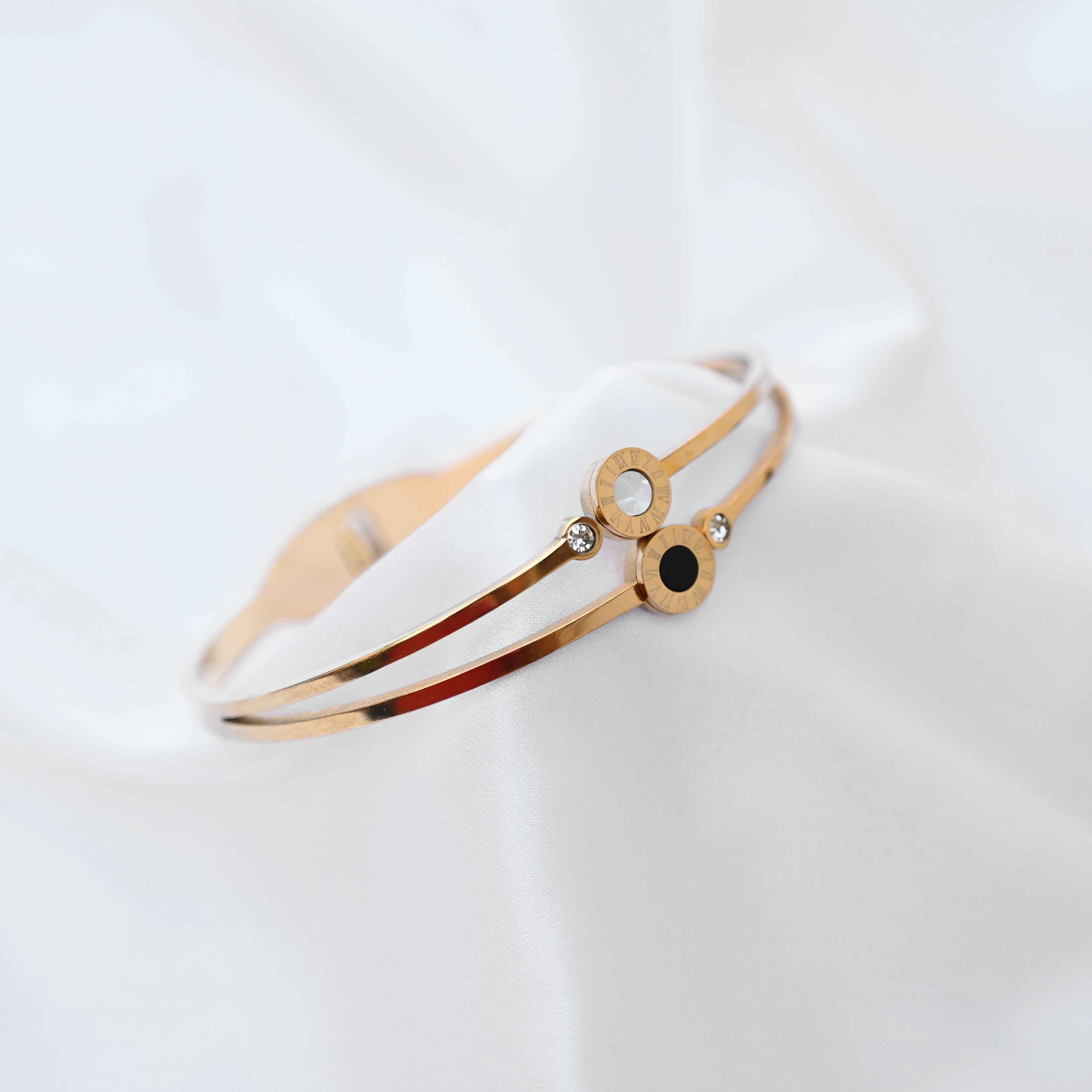 Gold Double stack bracelet