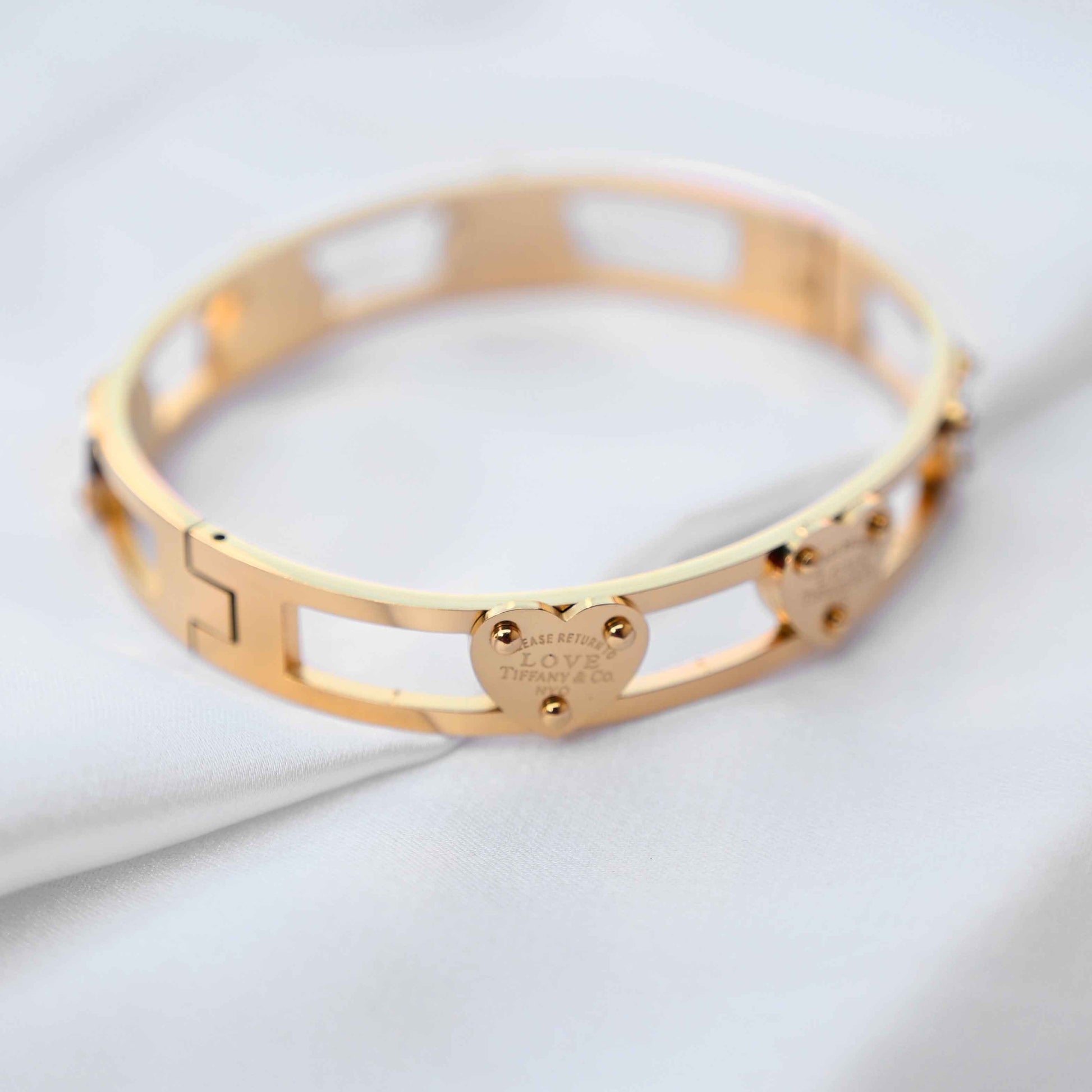 Tiffany and co love bracelet
