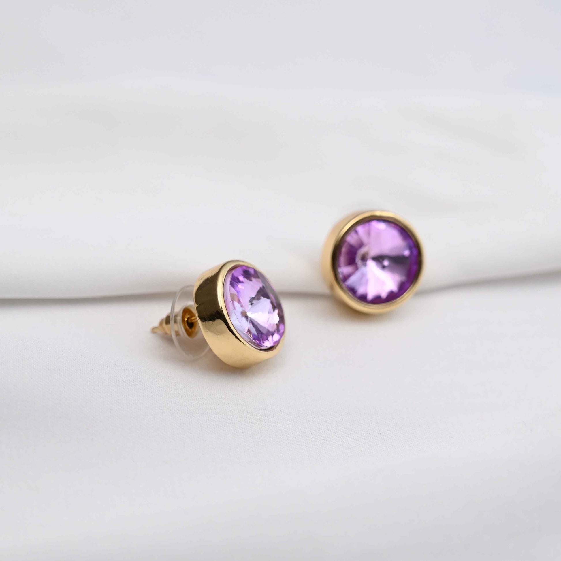 Round bezel earrings in lavender & Aqua blue color