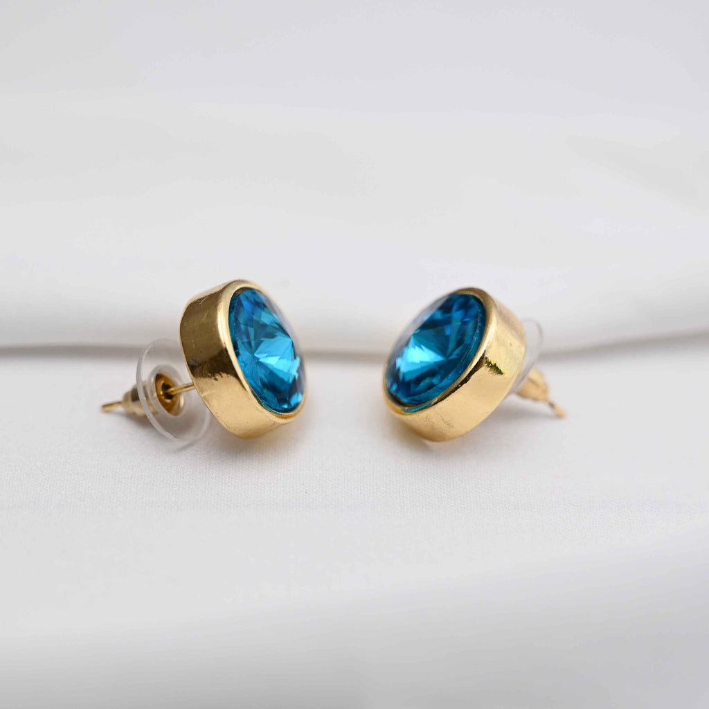 Round bezel earrings in lavender & Aqua blue color