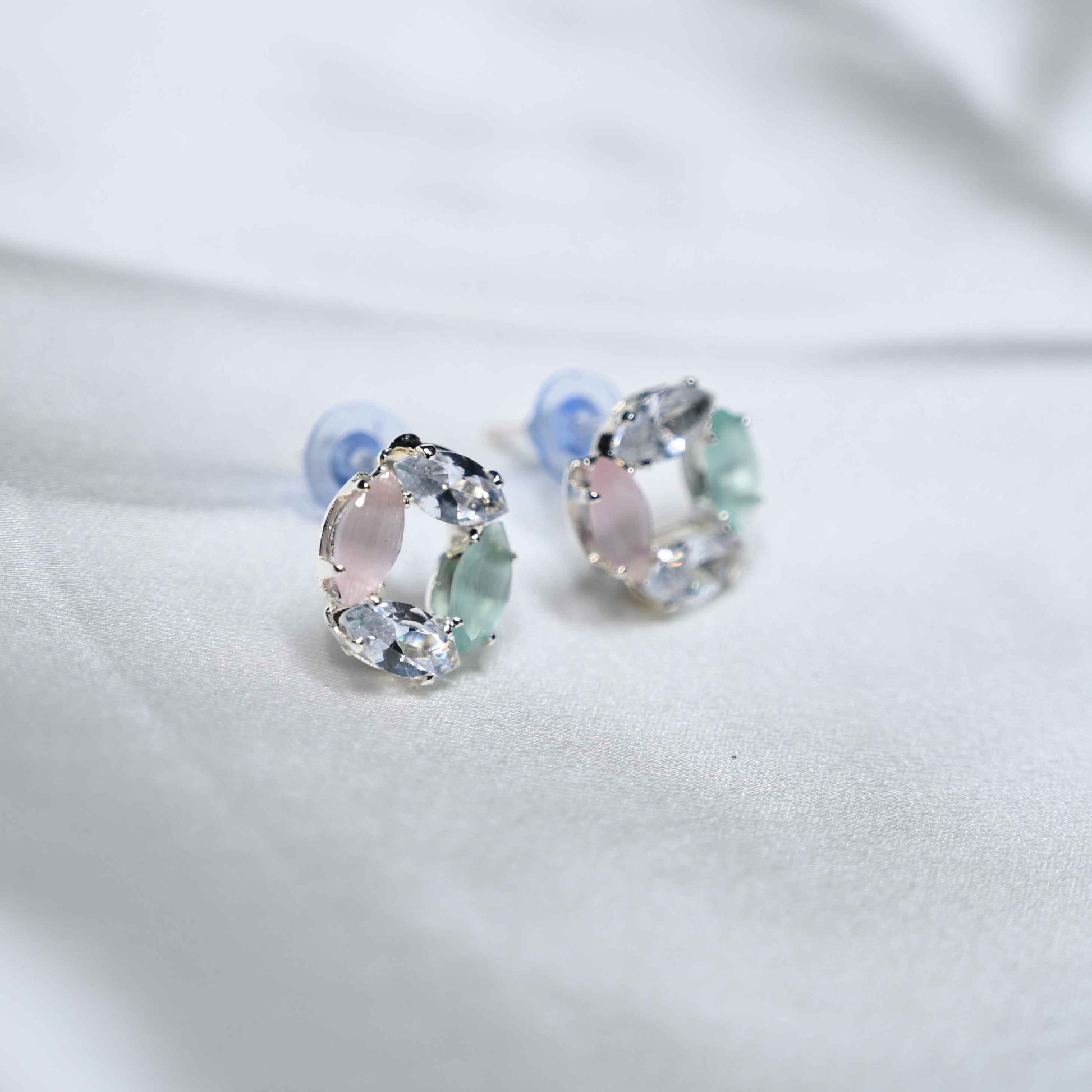 Pastel leaf loop earring