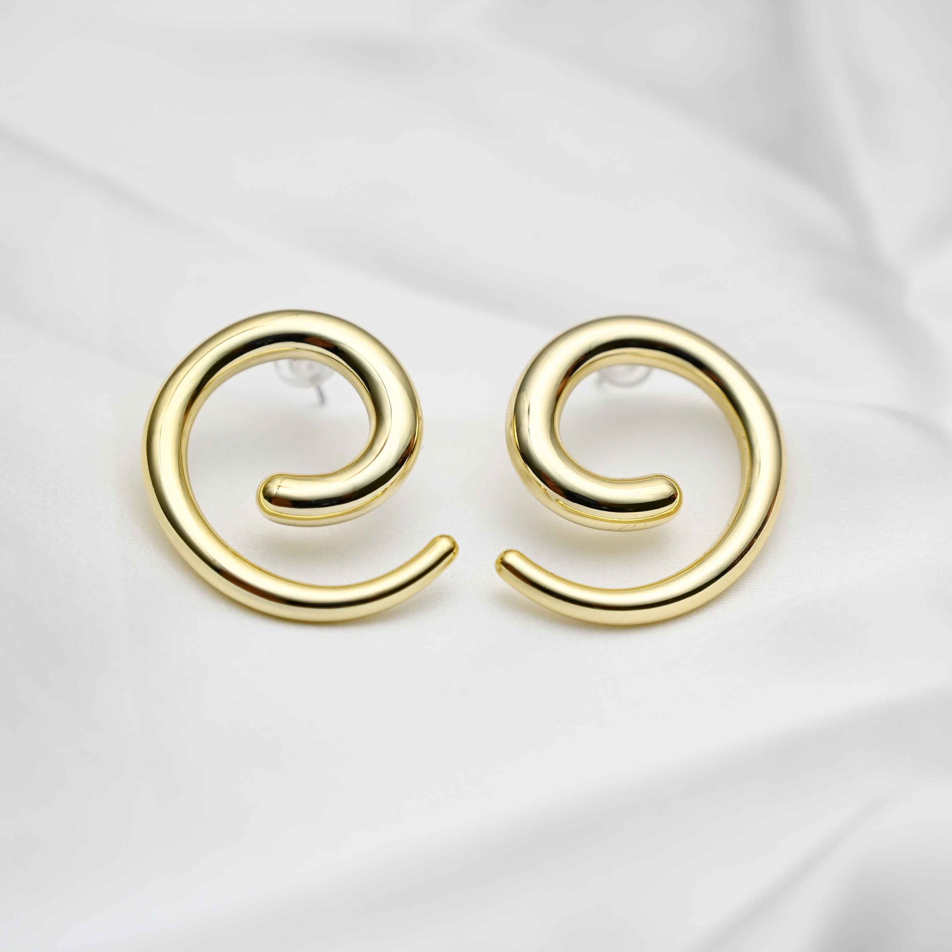 golden spiral earring