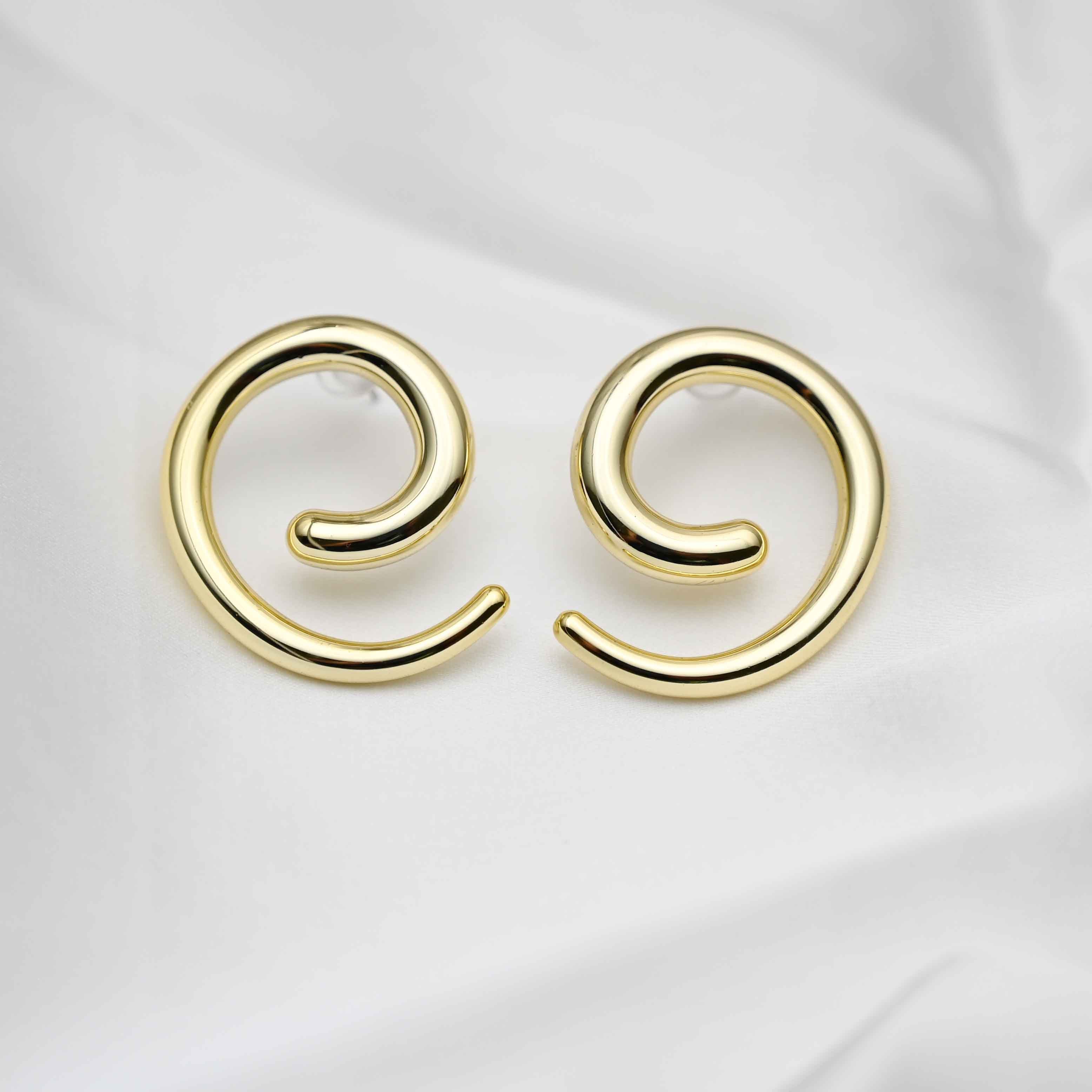 golden spiral earring