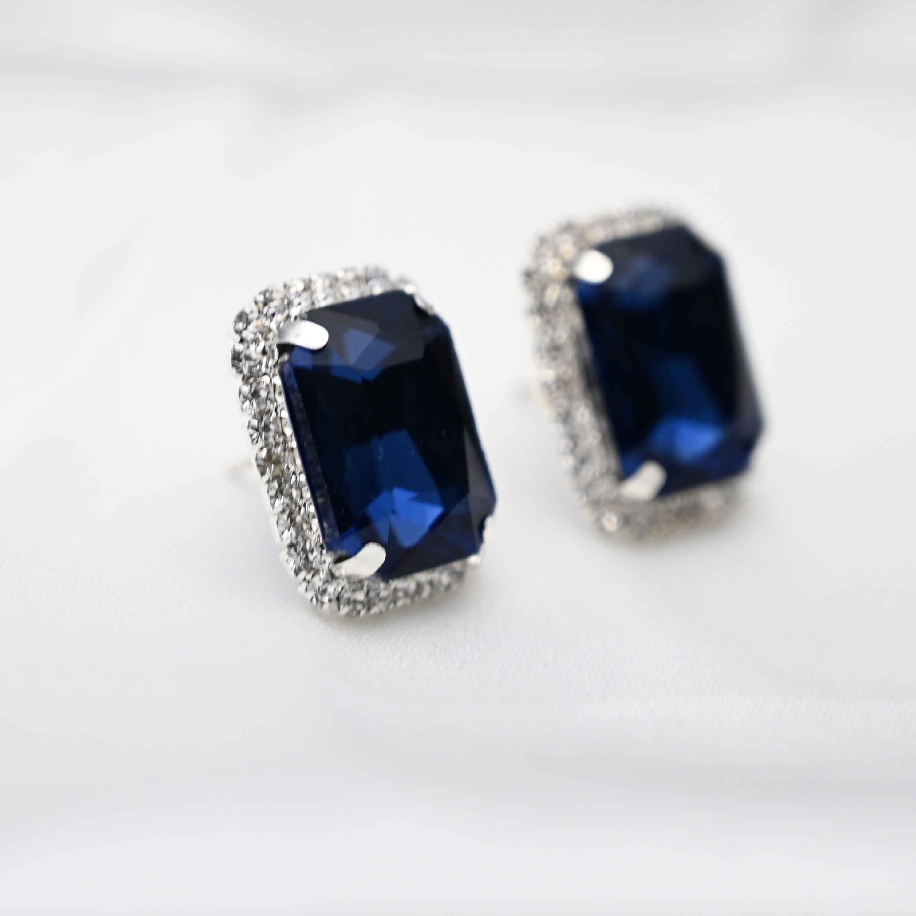 Deep blue royalty earrings